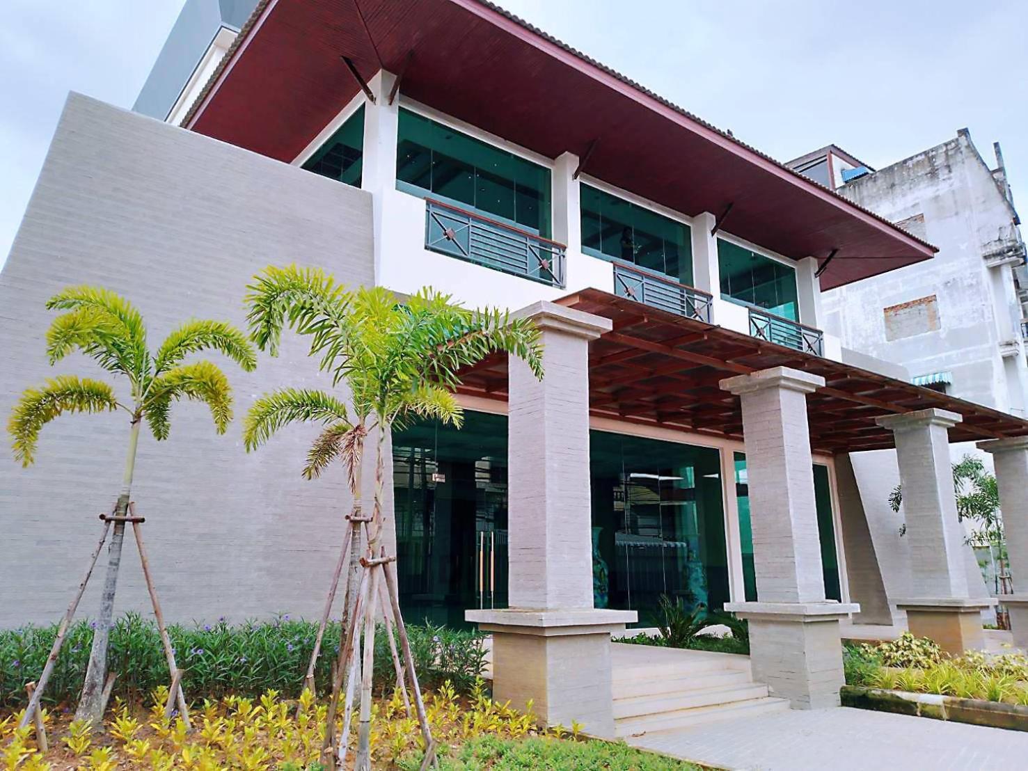 Mayflower Grande Suite Hotel Phitsanulok Eksteriør billede